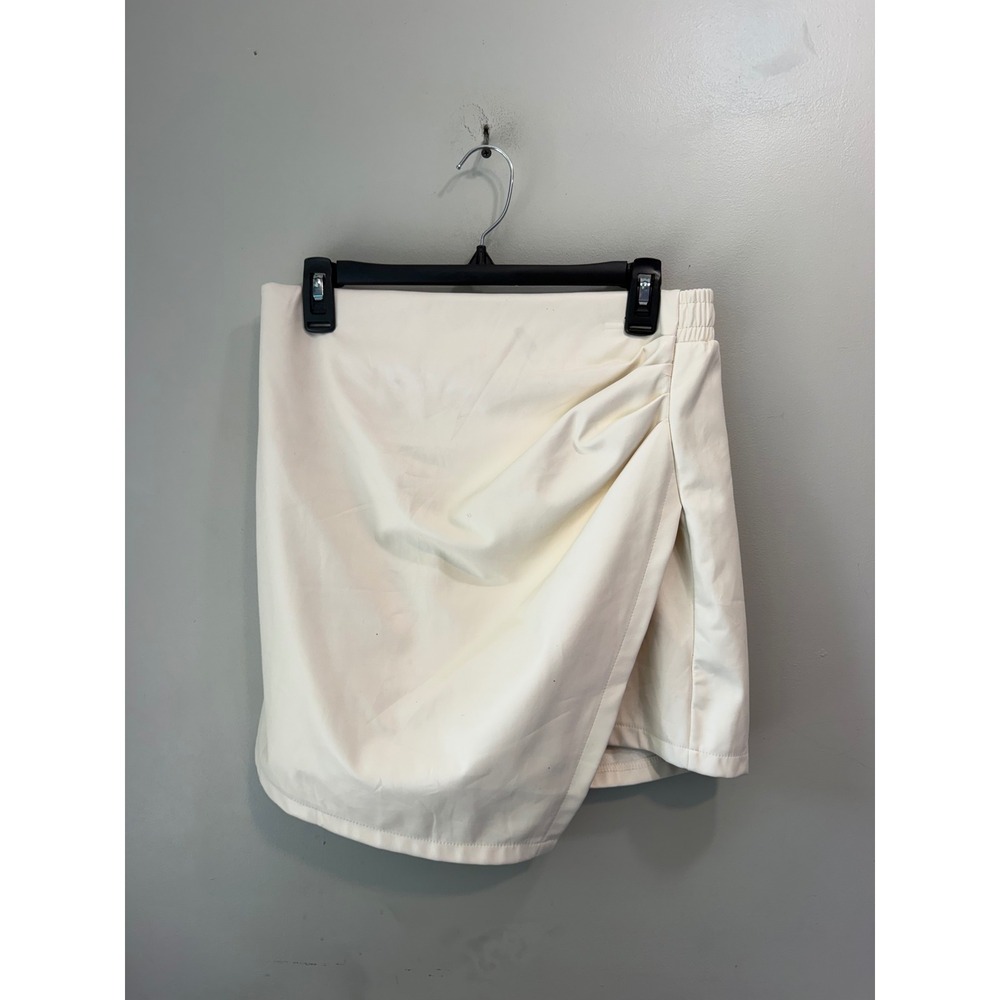 WE1FI Cream Faux Leather Wrap Skort Pleated Draped‎ Front Mini Skirt Shorts L